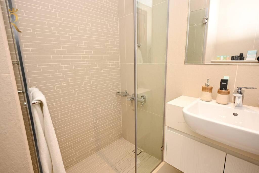 Al Reem Paragon 1br Apartment Abu Dhabi