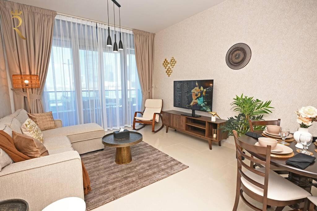 Al Reem Paragon 1br Apartment Abu Dhabi